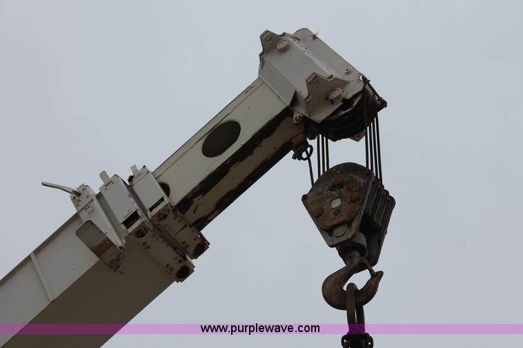 image for item H8078 Koehring S888 crane