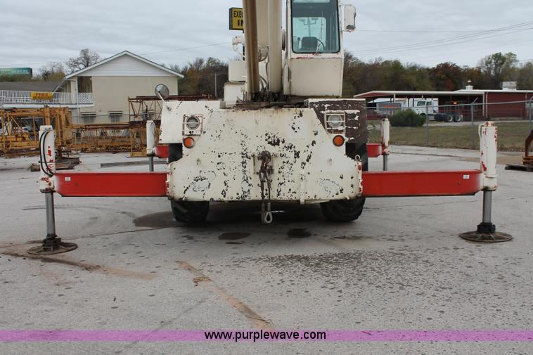 image for item H8078 Koehring S888 crane