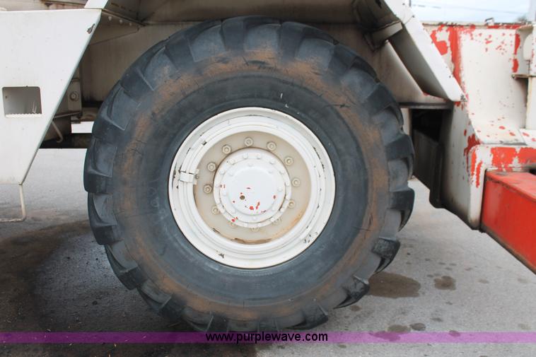 image for item H8078 Koehring S888 crane