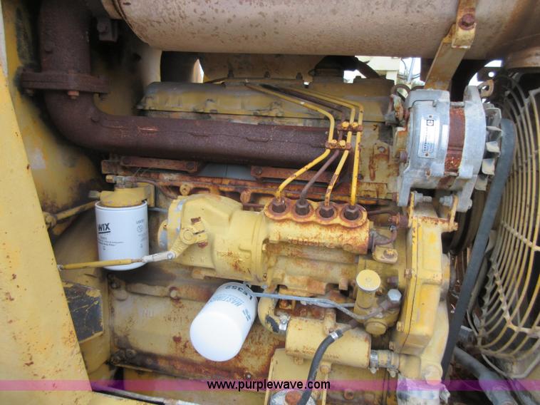 image for item I1846 1978 Caterpillar 910 wheel loader