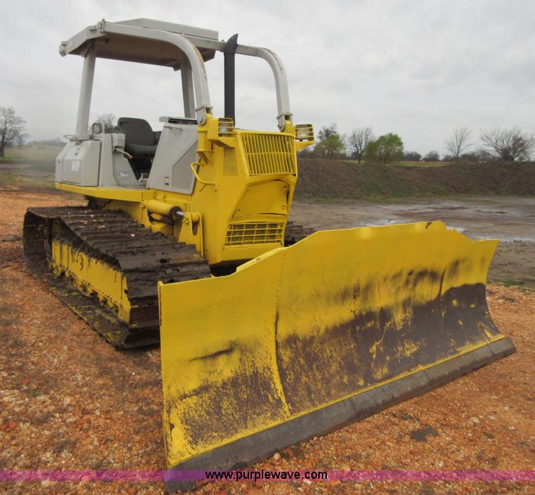 image for item I1847 1996 Komatsu D41P-6 dozer