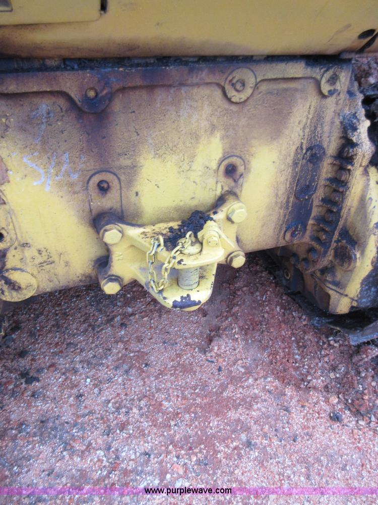 image for item I1847 1996 Komatsu D41P-6 dozer