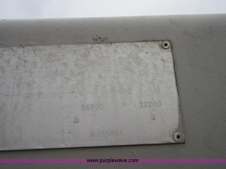 image for item I1847 1996 Komatsu D41P-6 dozer