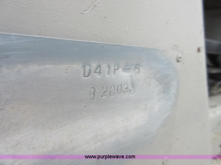 image for item I1847 1996 Komatsu D41P-6 dozer