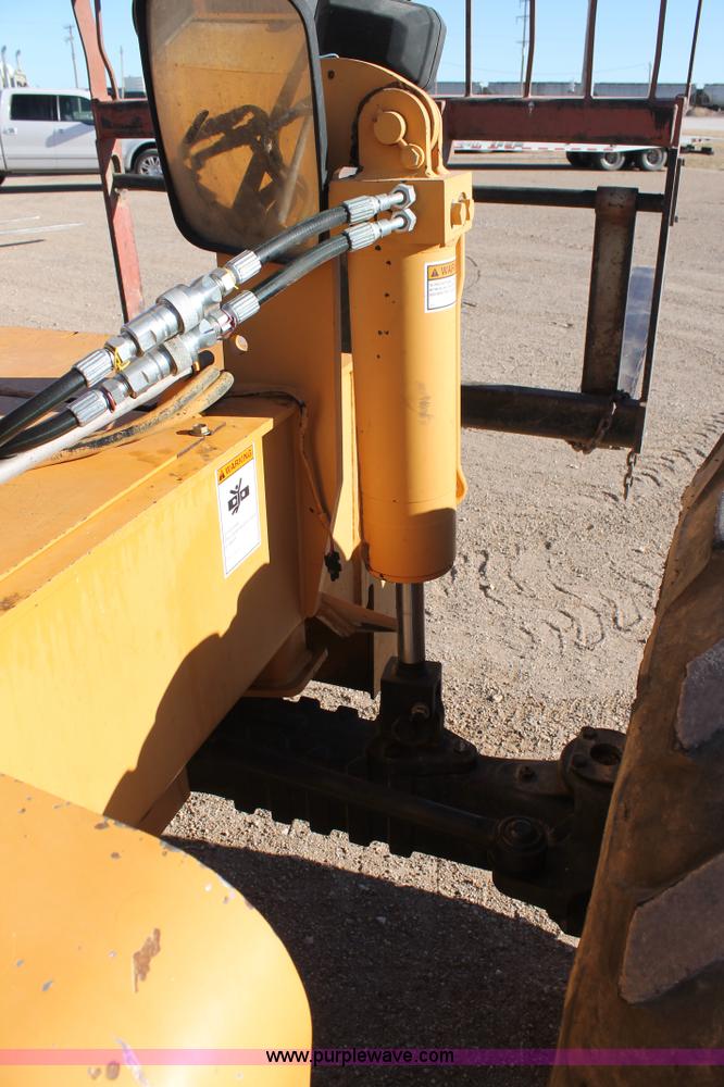 image for item J1351 1998 Case 686G telehandler