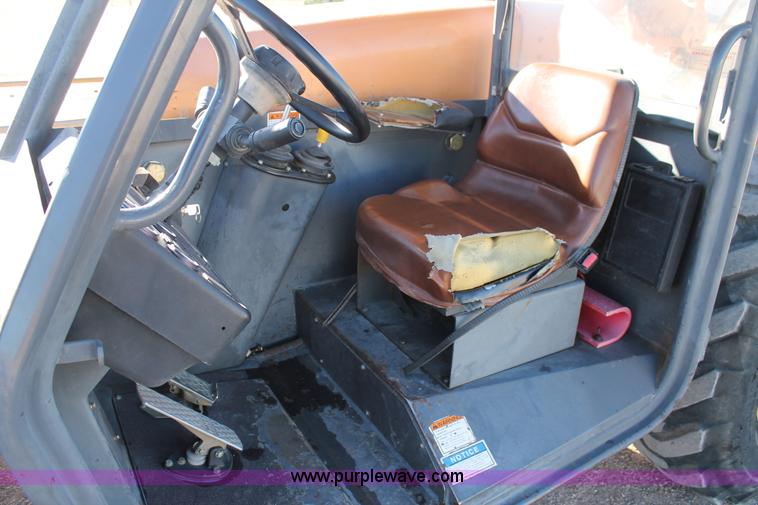 image for item J1351 1998 Case 686G telehandler