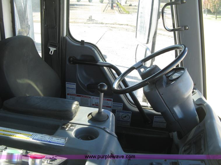 image for item J2987 2004 Sterling Condor truck cab and chassis