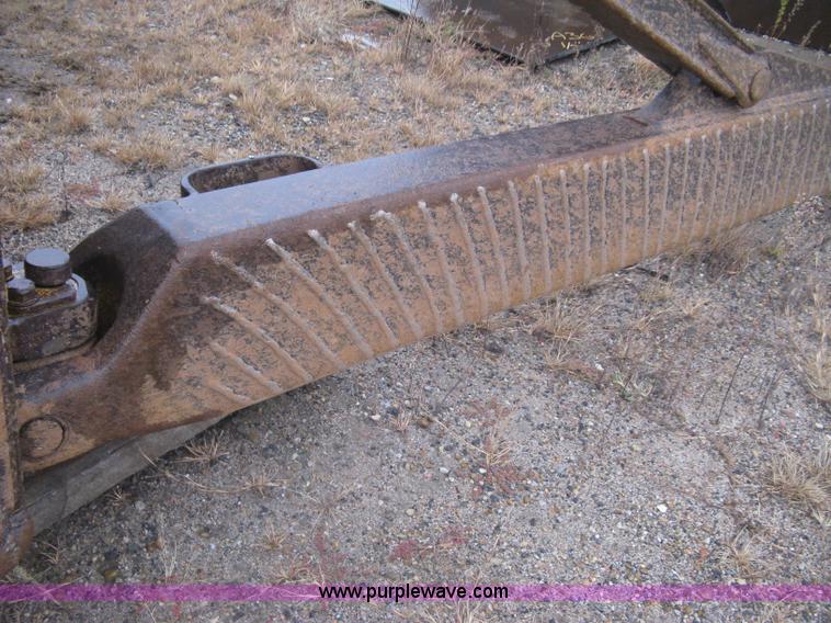 image for item J2993 1990 Caterpillar D7H dozer