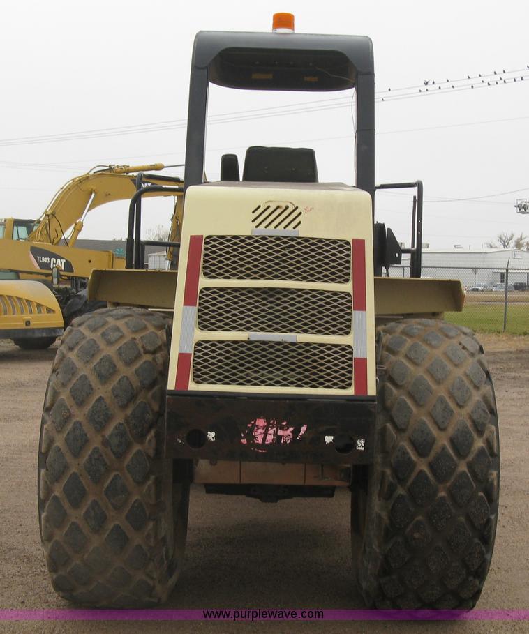 image for item J2997 Ingersoll Rand SD100D Pro Pac compactor