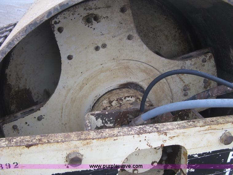 image for item J2997 Ingersoll Rand SD100D Pro Pac compactor