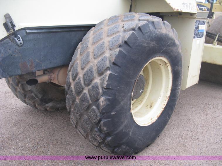 image for item J2997 Ingersoll Rand SD100D Pro Pac compactor