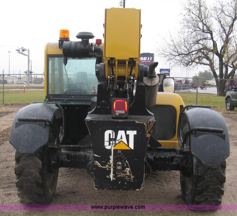 image for item J2998 Caterpillar TL943 telehandler