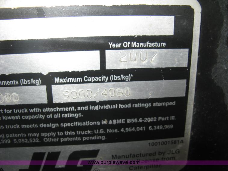 image for item J2998 Caterpillar TL943 telehandler