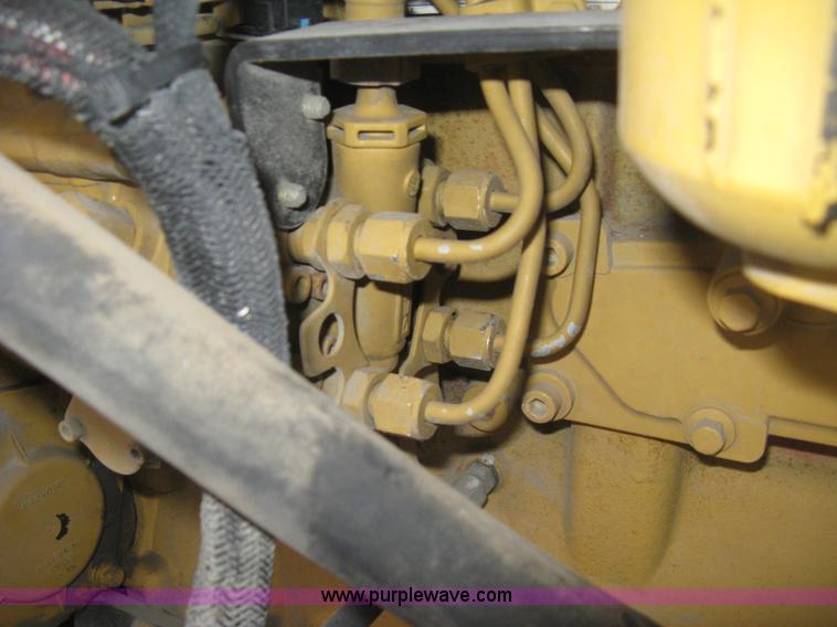 image for item J2998 Caterpillar TL943 telehandler