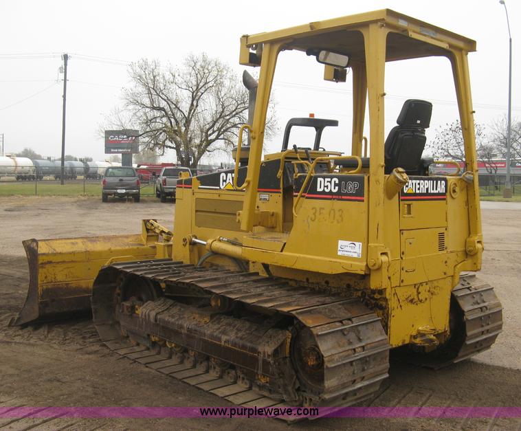 image for item J2999 1998 Caterpillar D5C LGP Series III dozer
