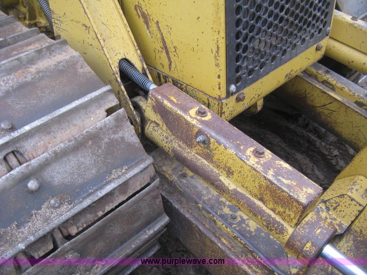 image for item J2999 1998 Caterpillar D5C LGP Series III dozer