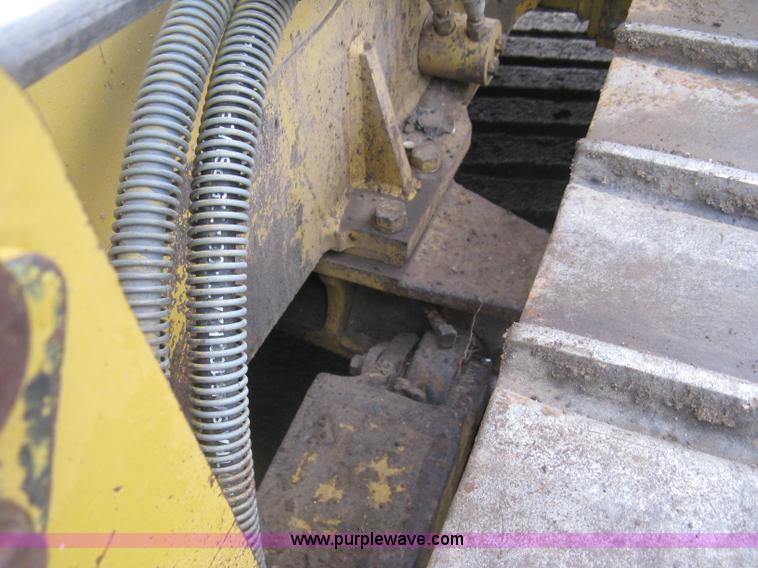 image for item J2999 1998 Caterpillar D5C LGP Series III dozer