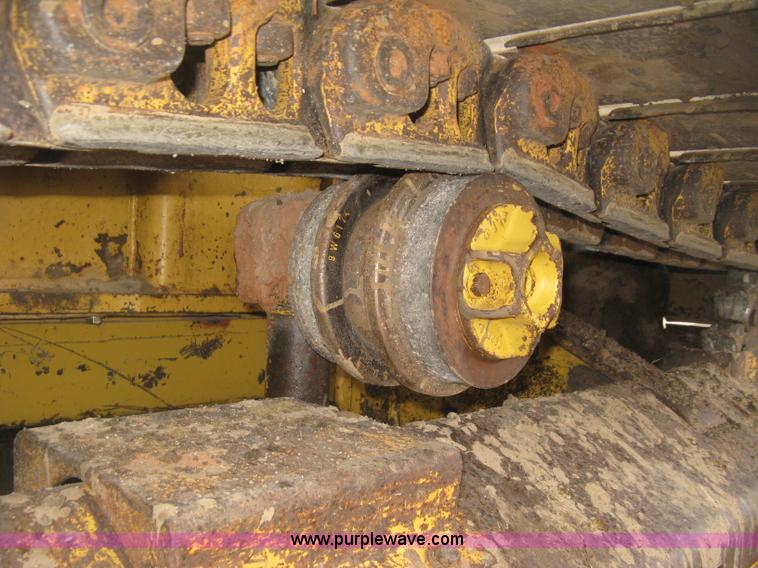 image for item J2999 1998 Caterpillar D5C LGP Series III dozer