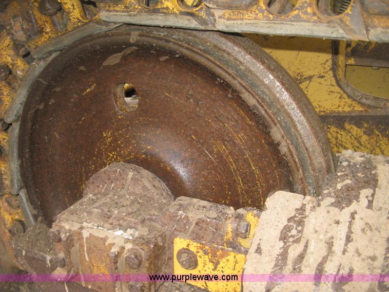 image for item J2999 1998 Caterpillar D5C LGP Series III dozer