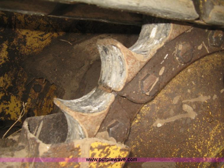 image for item J2999 1998 Caterpillar D5C LGP Series III dozer