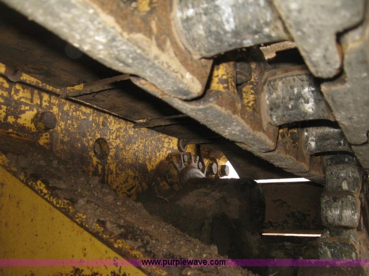 image for item J2999 1998 Caterpillar D5C LGP Series III dozer