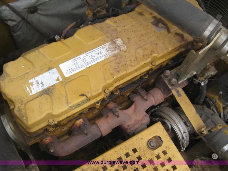 image for item J3000 2003 Caterrpillar 330CL excavator