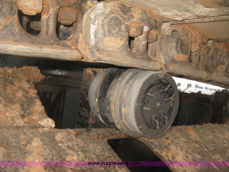 image for item J3000 2003 Caterrpillar 330CL excavator