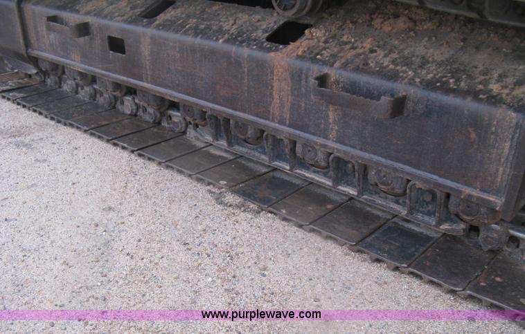 image for item J3000 2003 Caterrpillar 330CL excavator