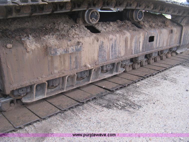 image for item J3000 2003 Caterrpillar 330CL excavator
