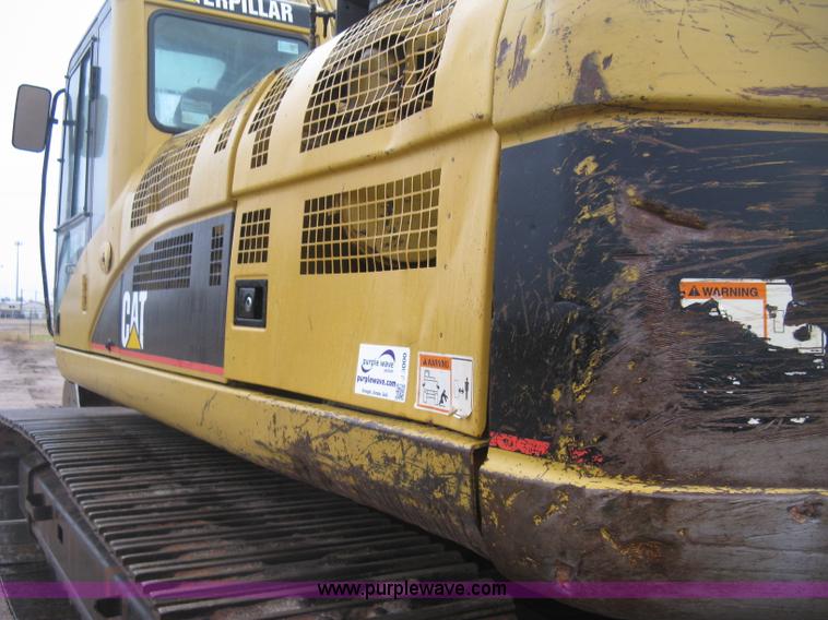 image for item J3000 2003 Caterrpillar 330CL excavator