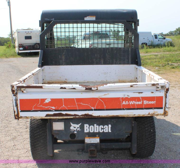 image for item J3546 2003 Bobcat Toolcat 5600 utility work machine