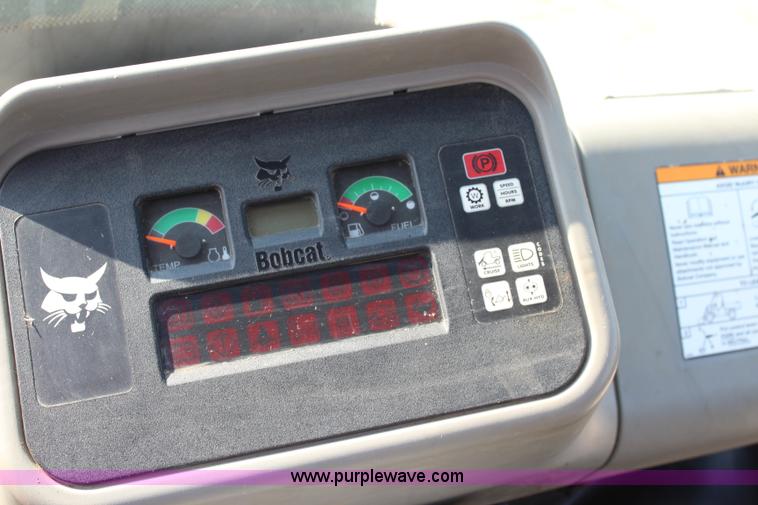 image for item J3546 2003 Bobcat Toolcat 5600 utility work machine
