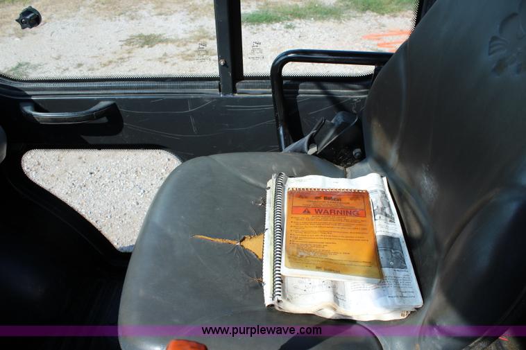 image for item J3546 2003 Bobcat Toolcat 5600 utility work machine