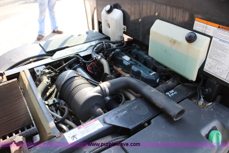 image for item J3546 2003 Bobcat Toolcat 5600 utility work machine