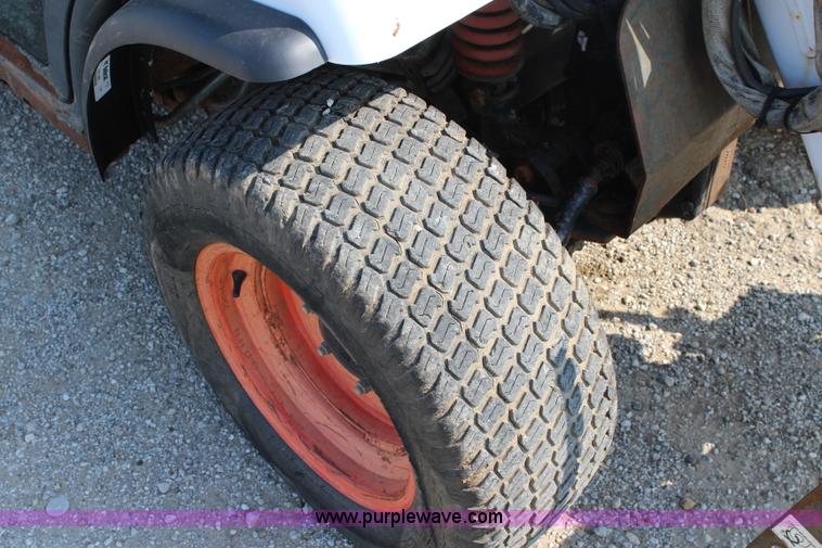 image for item J3546 2003 Bobcat Toolcat 5600 utility work machine