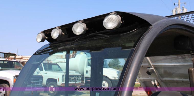 image for item J3546 2003 Bobcat Toolcat 5600 utility work machine