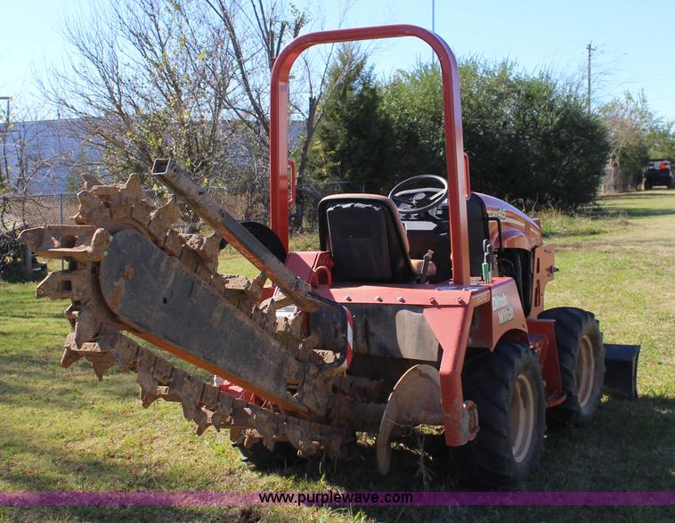 image for item J4256 2012 Ditch Witch RT45 trencher