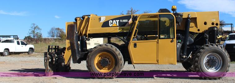 image for item J4262 2008 Caterpillar TL1055 telehandler