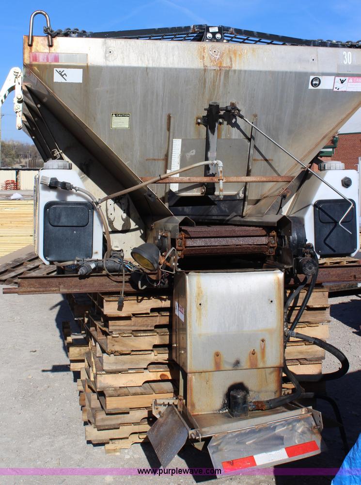 image for item J4536 Monroe stainless steel spreader