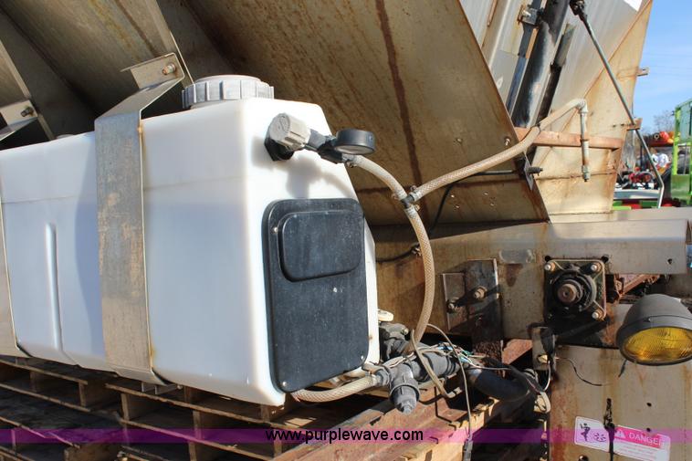 image for item J4536 Monroe stainless steel spreader