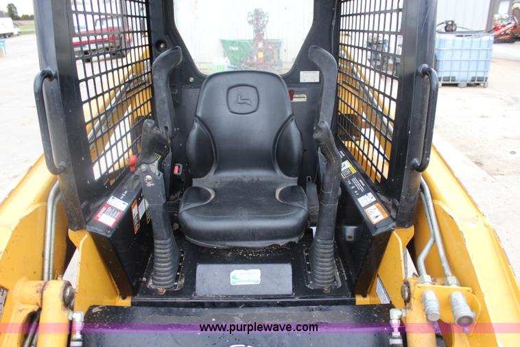 image for item J4578 2012 John Deere 313 skid steer