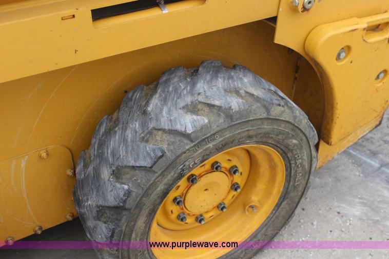 image for item J4578 2012 John Deere 313 skid steer