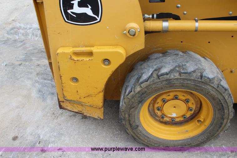 image for item J4578 2012 John Deere 313 skid steer