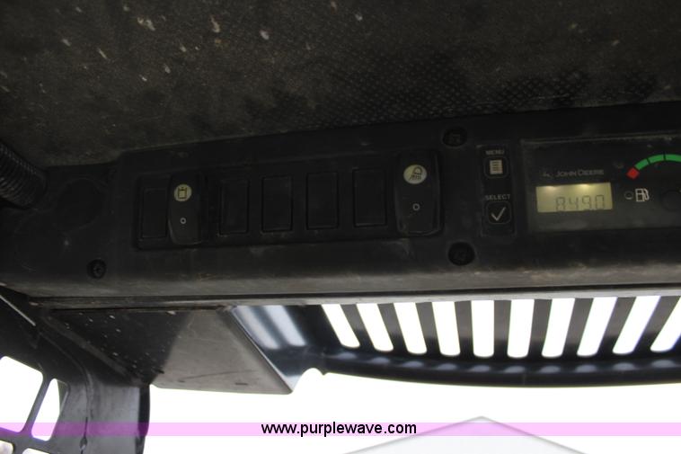 image for item J4579 2011 John Deere 313 skid steer