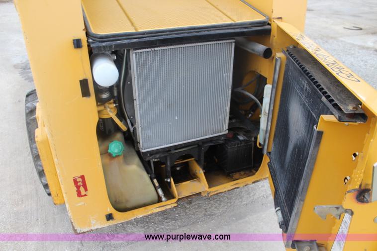 image for item J4579 2011 John Deere 313 skid steer