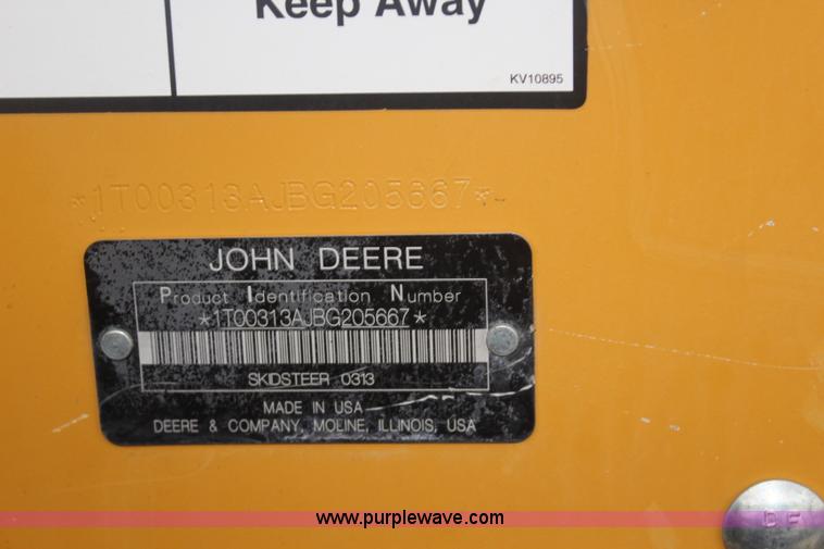 image for item J4579 2011 John Deere 313 skid steer