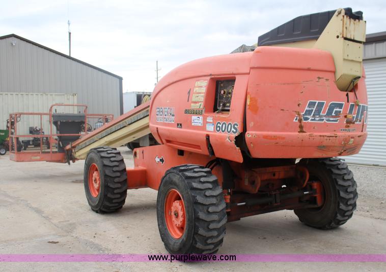 image for item J4580 1999 JLG 600S boom lift