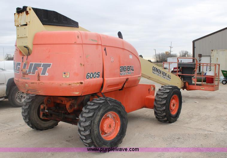image for item J4580 1999 JLG 600S boom lift