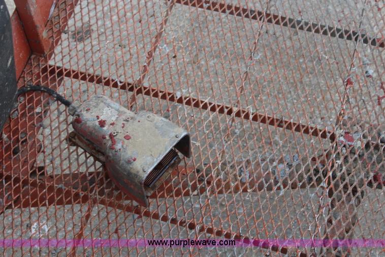 image for item J4580 1999 JLG 600S boom lift