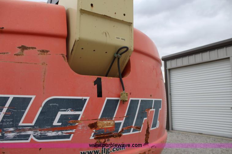 image for item J4580 1999 JLG 600S boom lift
